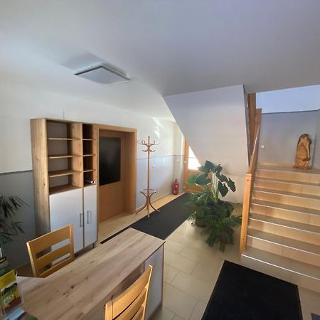 Privatzimmer Fam. Fuehrer Ottenschlag Luaran gambar